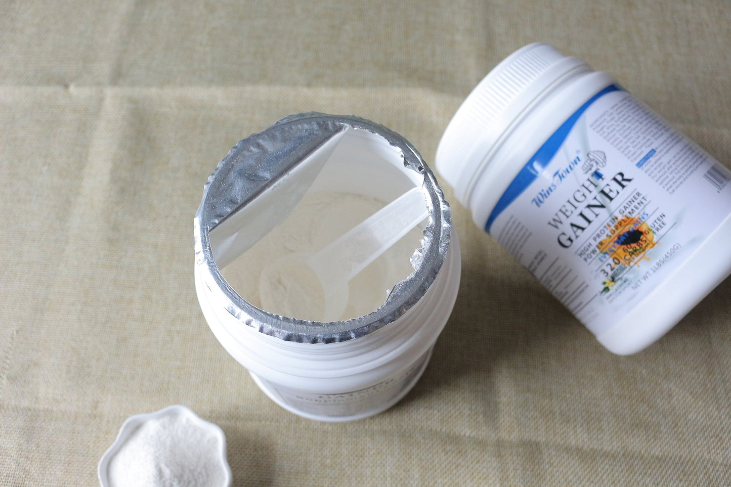 WINSTOWN Weight Gainer Powder (450g Pack, 25g Protein, 60g Carbs) | Dietary Supplement for Muscle Mass, Weight Gain, and Muscle Recovery